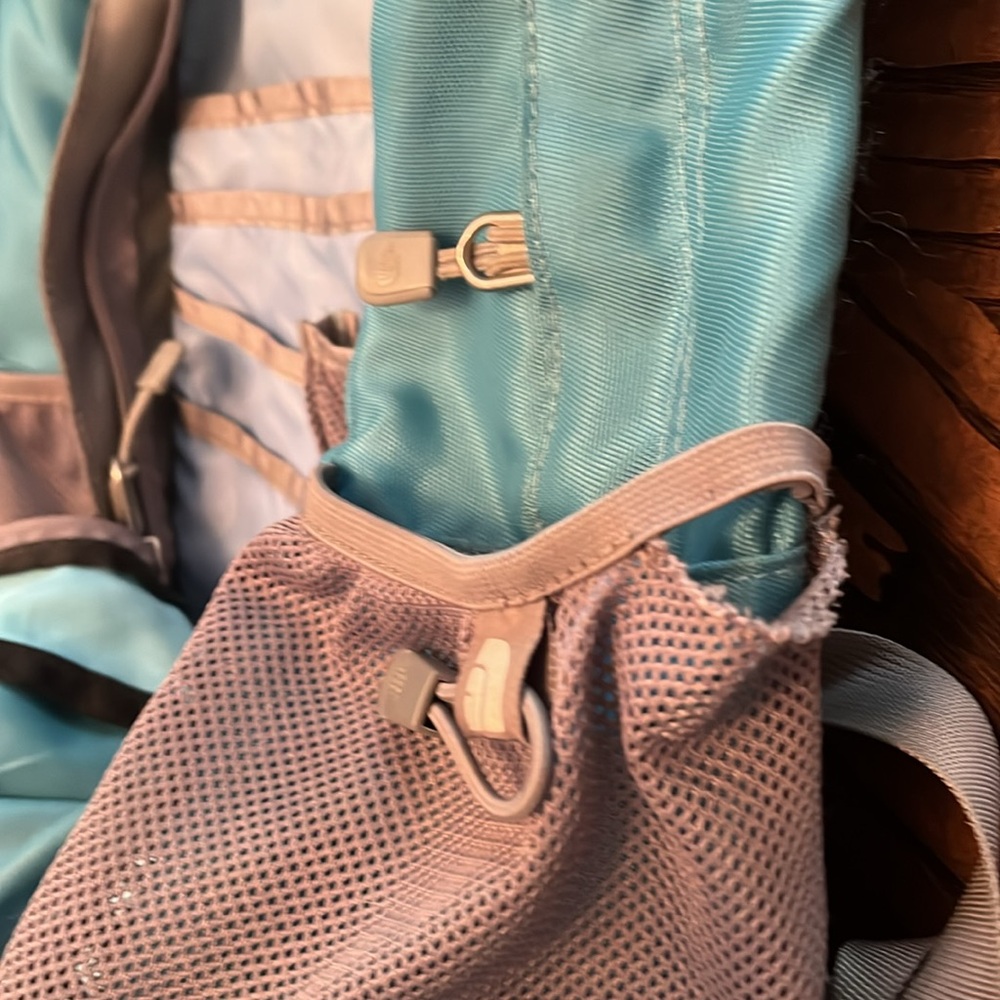The North Face light blue and grey Jester Backpack - Picture 7 of 14